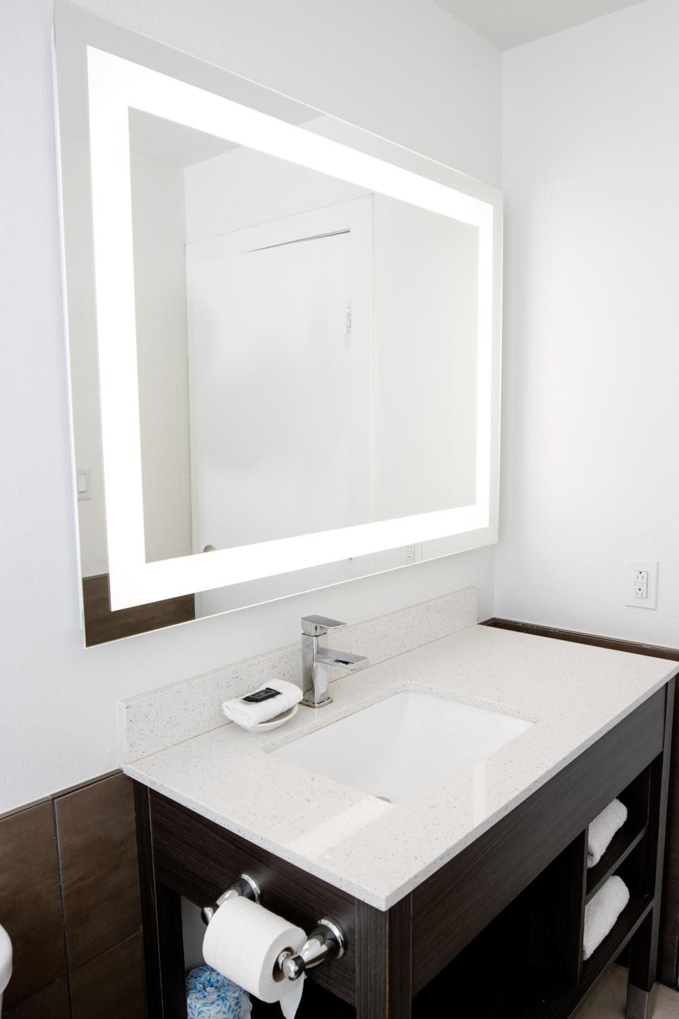 Americas Best Value Inn Harlingen Exterior foto