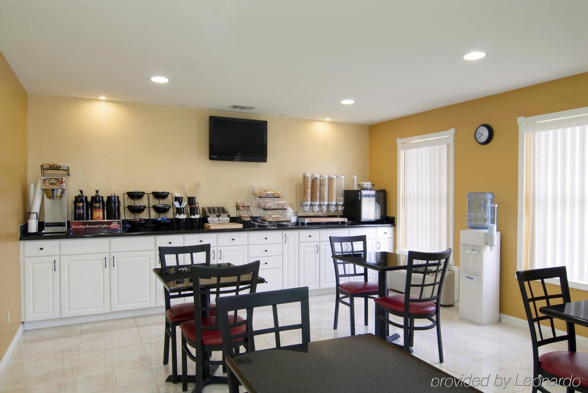 Americas Best Value Inn Harlingen Restaurant foto