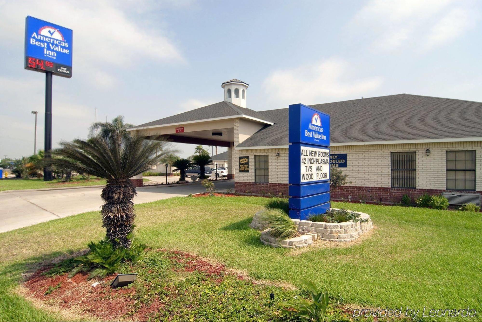 Americas Best Value Inn Harlingen Exterior foto
